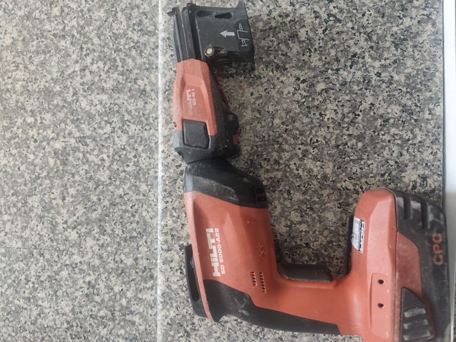 Hilti винтоверт за гипсокартон