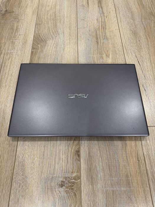 Asus VivoBook X512D