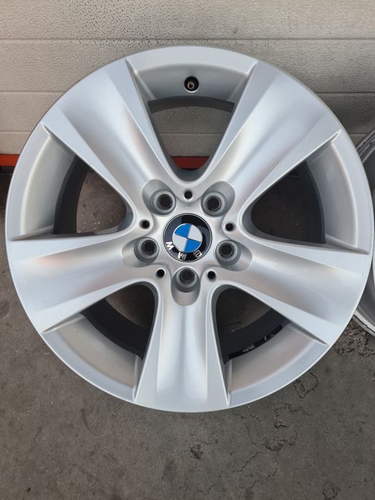 Оригинални джанти за BMW R17 5x120 ET30 8J