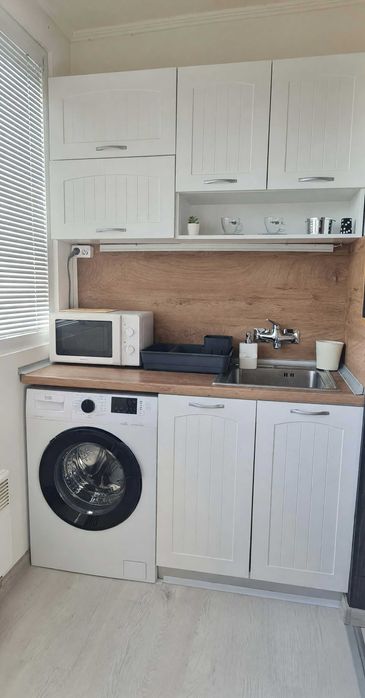 Дава се под наем Двустаен апартамент в София, Връбница 1 - 75 кв.м за 450 € - Снимка #1
