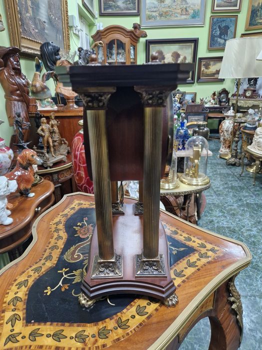 Прекрасен антикварен немски каминен часовник