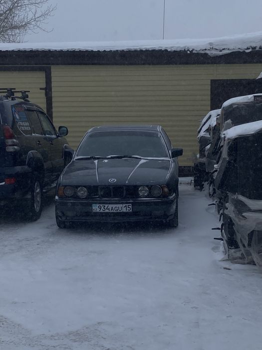 Машина бмв е34ммм