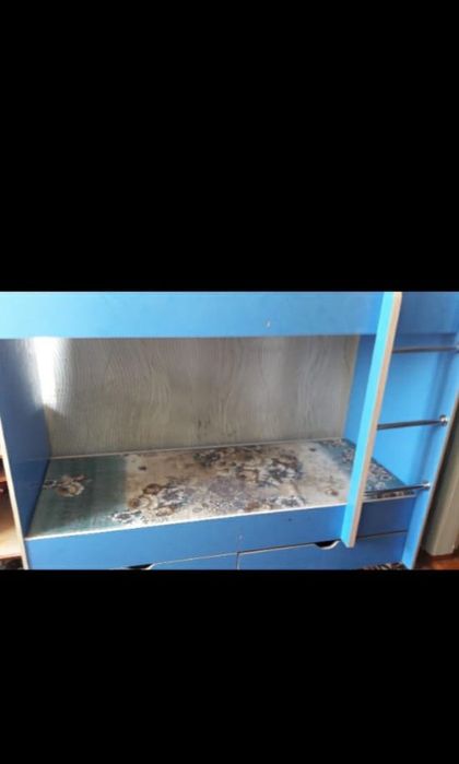 Кровать двухъярусная