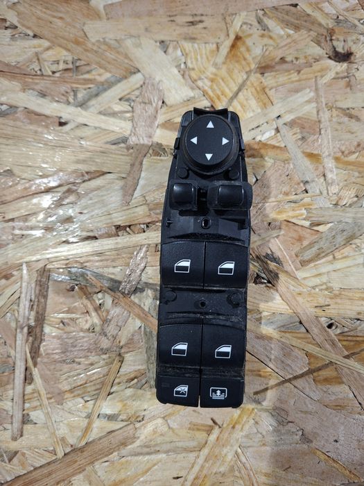 Modul Butoane Geamuri si Oglinzi BMW Seria 5 F10 F11 F07 Seria 7 F01 OEM cod 9241956