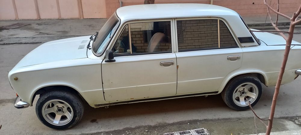 Jiguli sotiladi 1984yil