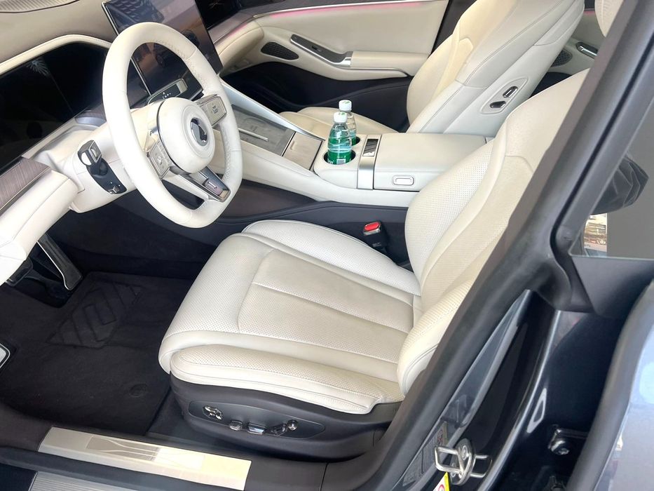 Элегантные б/у автомобили из Китая по низкой цене