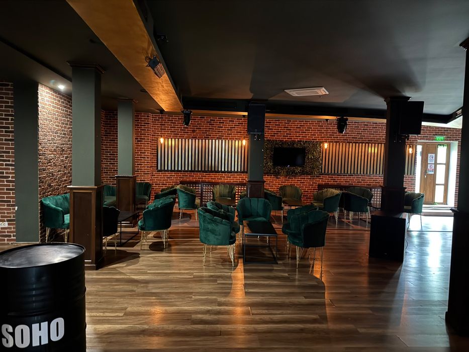 Proprietar , inchiriez spatiu comercial ultracentral , 371 mp