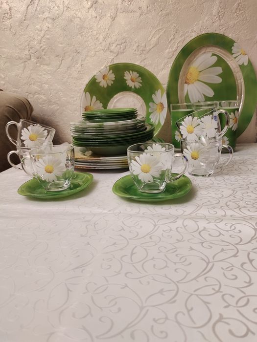 Продам Столовый Сервиз Luminark