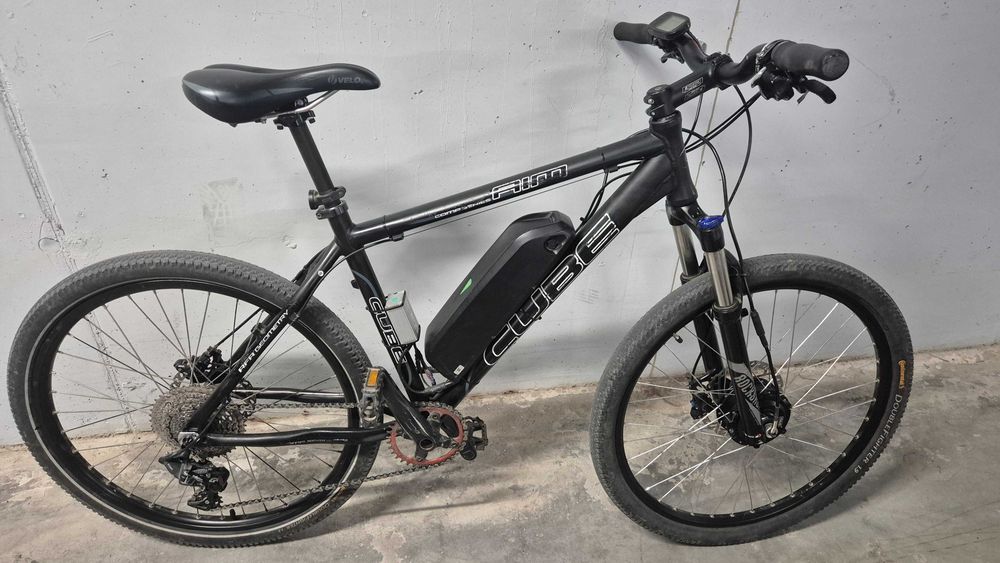 Bicicleta electrica Cube 26
