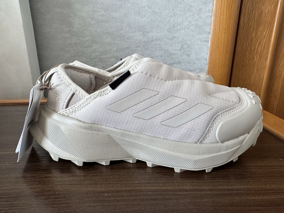 Обувь, кроссовки, слипоны Adidas