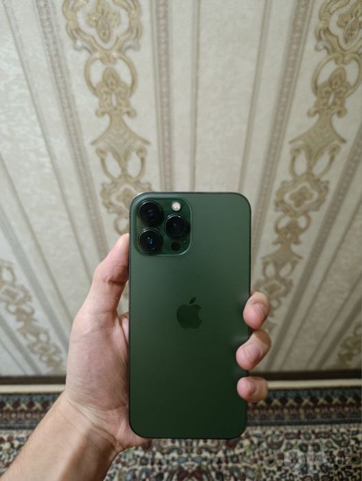 Iphone 13 pro max green
