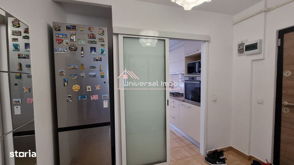 Apartament cu 4 camere si parcare cu C.F.