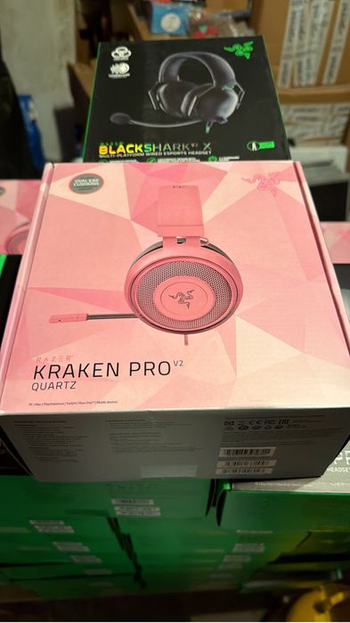 Căști gaming Razer Kraken Pro V2 (Negru/Alb/Roz) și BlackShark V2 X