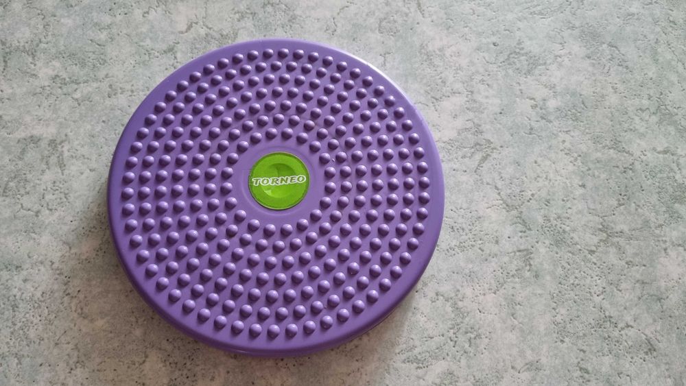 Тренажер  вращающийся для улучшения фигуры массажер