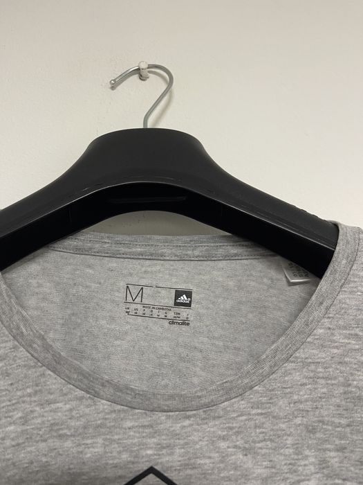 Tricou Adidas impecabil
