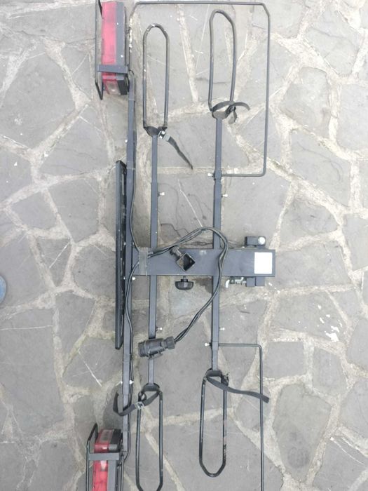 Suporți pentru biciclete auto