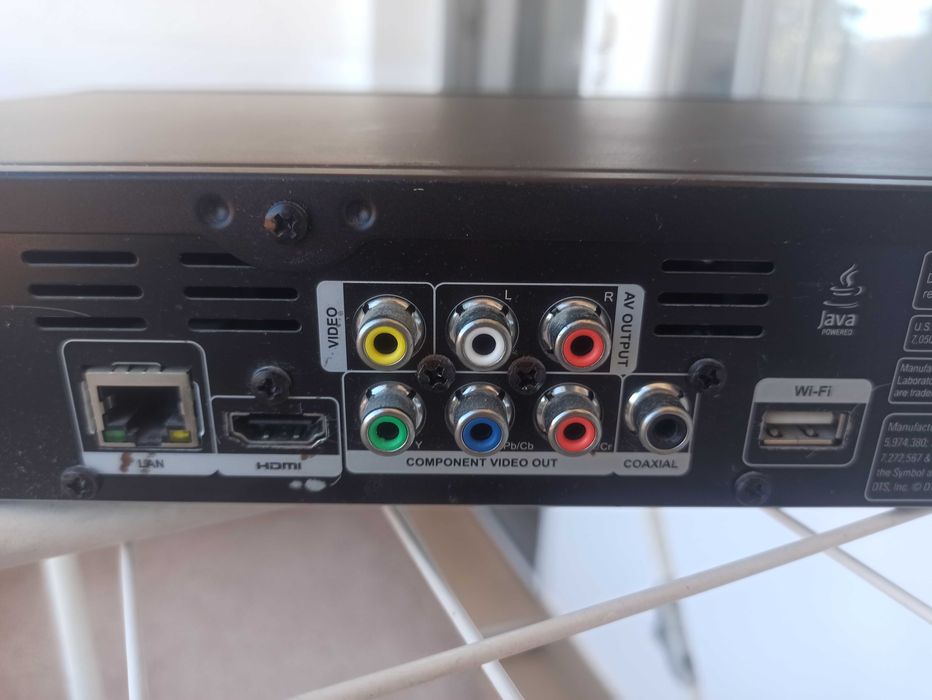 Blu-Ray плеър Pfilips BDP 5100