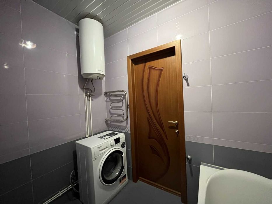 2 комнатная 77 кв метров, 2011 года постройки