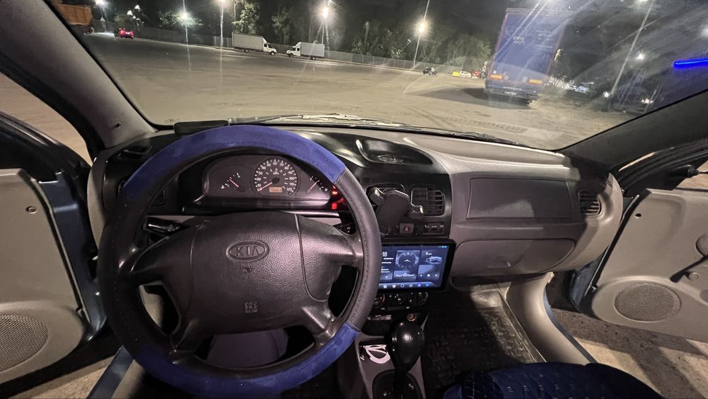 Kia rio 2001 1.5 литр