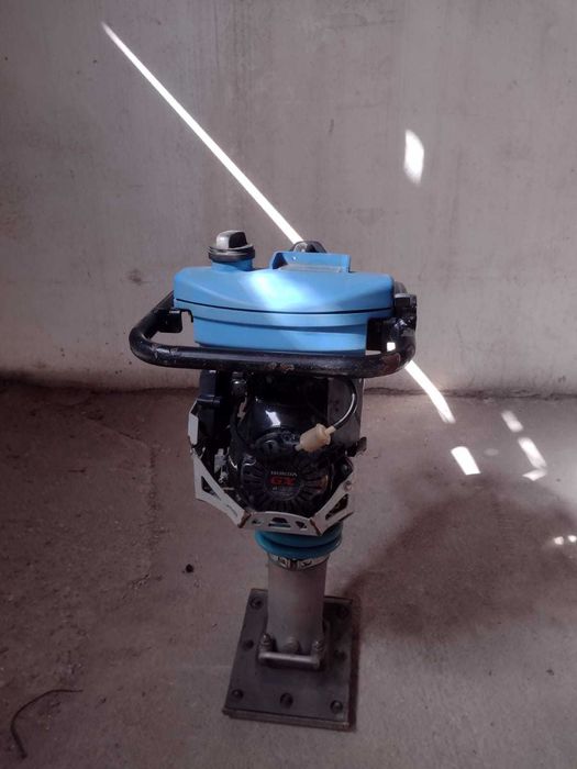 Mai compactor broasca batator compactat Weber motor honda