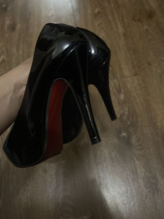 Туфли  продам ….