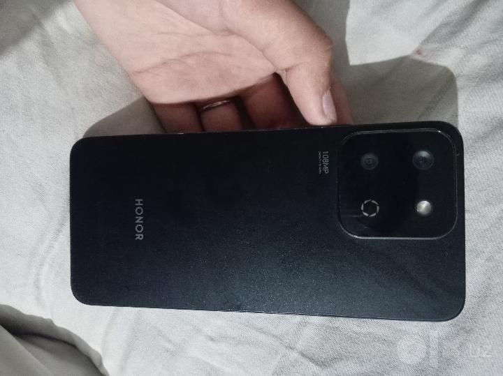 Honor x7c 256 gb  karobkasi bor ochilmagan yangi