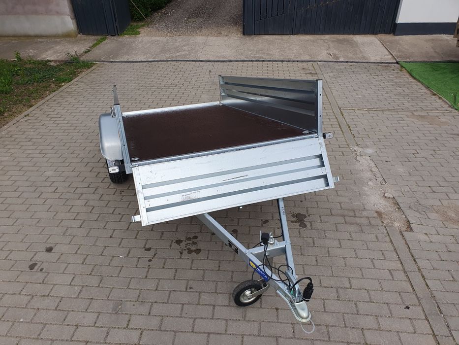 Remorca Vesta 25 Light 750 kg 2,50×1,35 basculabilă