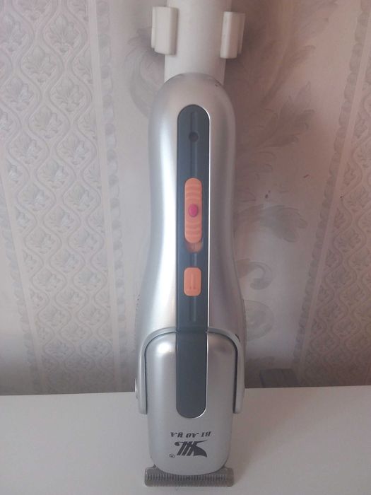 Машинка для стрижки волос BIAOYA BAY-680