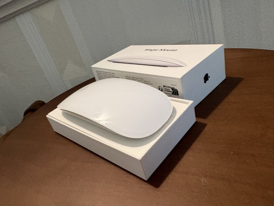 Мышка новая Apple