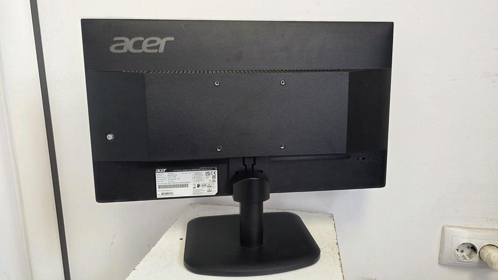 Monitor Acer EK221Q ca nou
