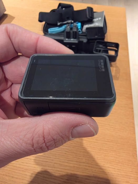 Продавам GoPro hero 7 black