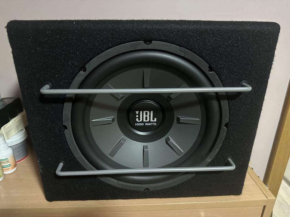 JBL Субуфер 250w 30cm Stage 1200B