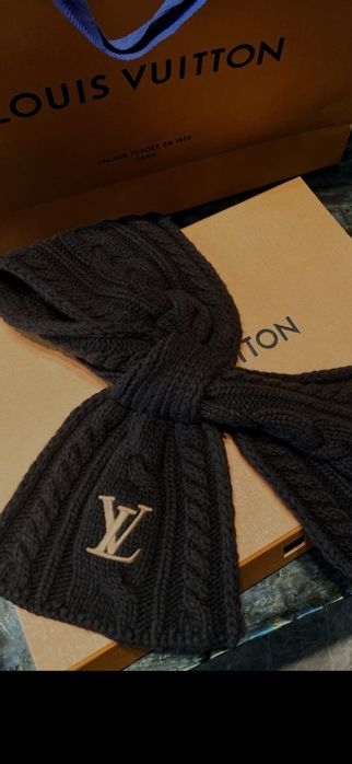 Fular bărbați Louis Vuitton, model 2026, 2 modele