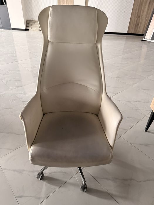 Продается кресло