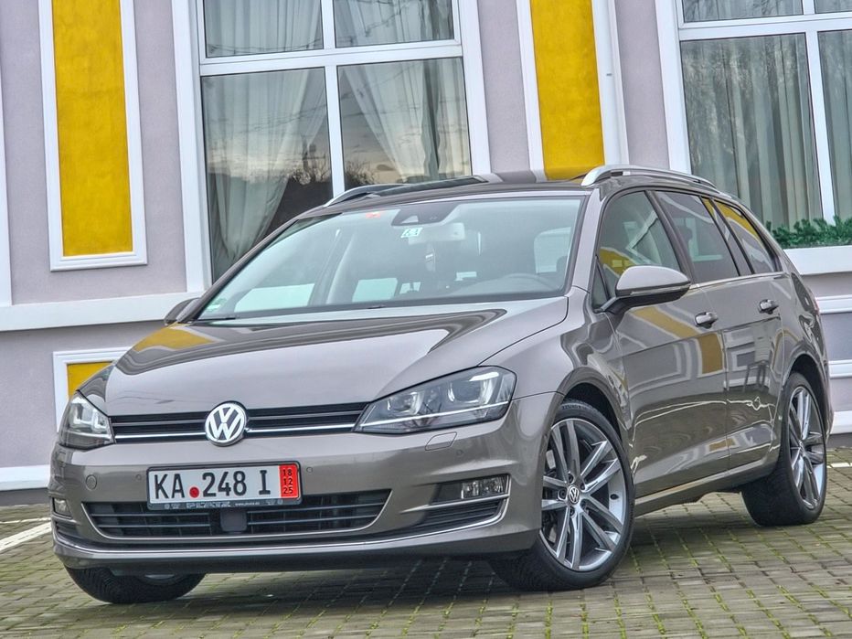 VW Golf VII HighLine 2.0TDI GARANȚIE Navi/Pano/LED/Distronic/Webasto