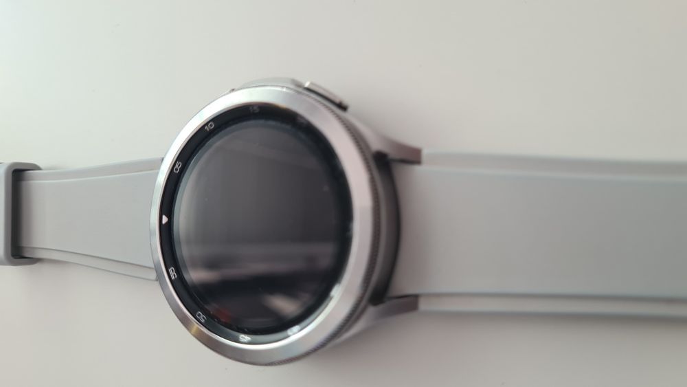 Часовник Samsung Galaxy Wach 4 classic 46mm