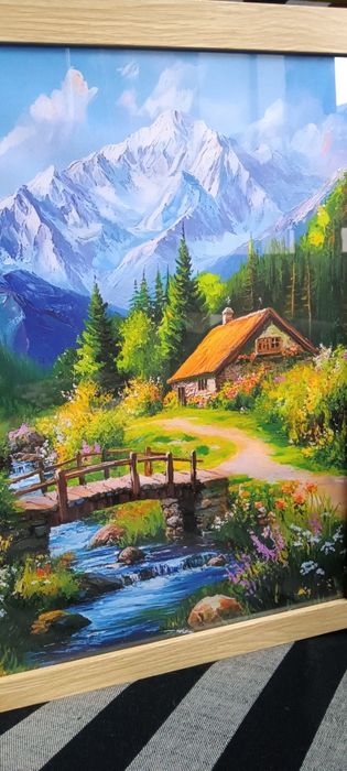 Хармония-пасторална сцена с къщичка, поток и диви цветя, идеална за до