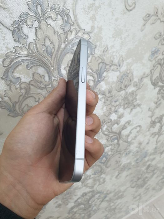 Iphone 15 sotiladi