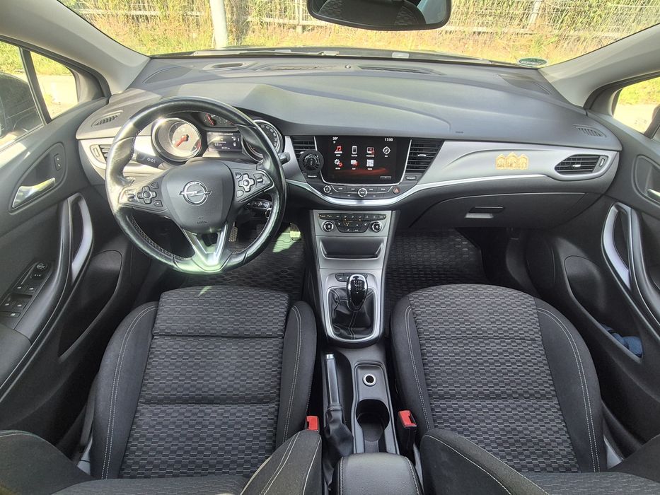 OPEL Astra 2016