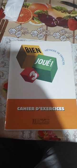 BIEN JOUE французский