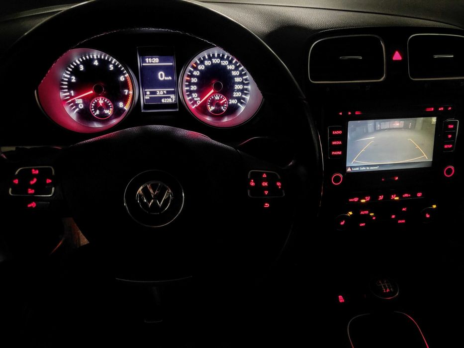 Golf 6 HighLine 105CP benzina unic proprietar garaj permanent