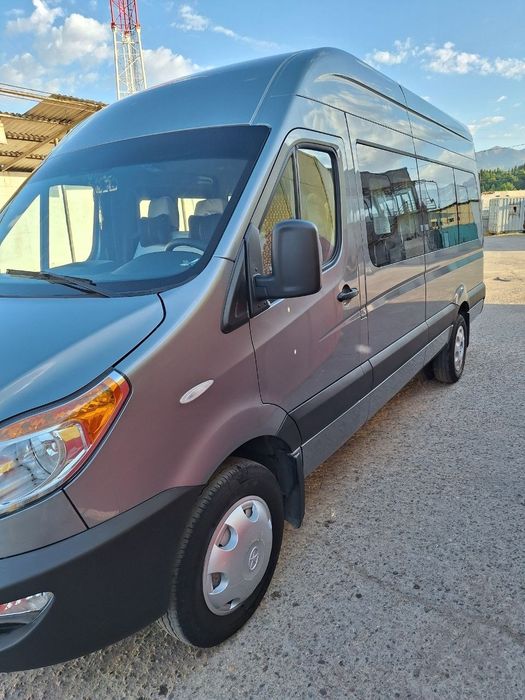 Microavtobus JAC Sunray