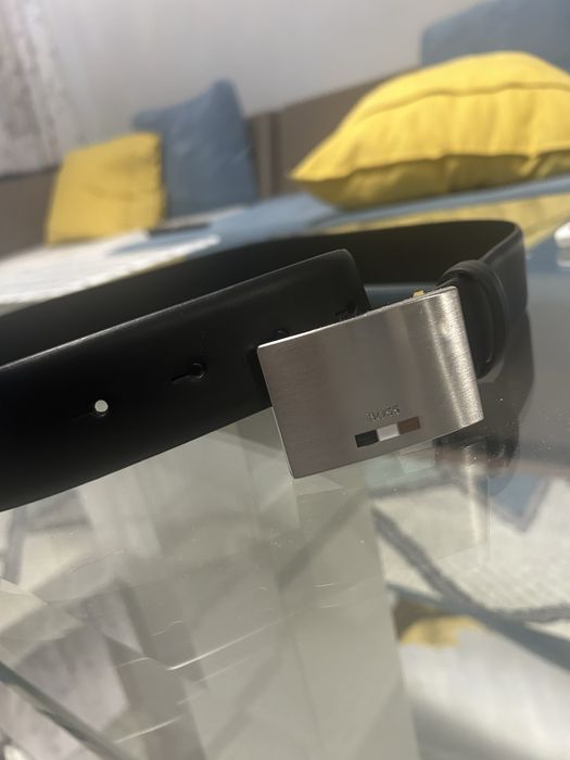 Чисто нов! HUGO BOSS Кожен Колан