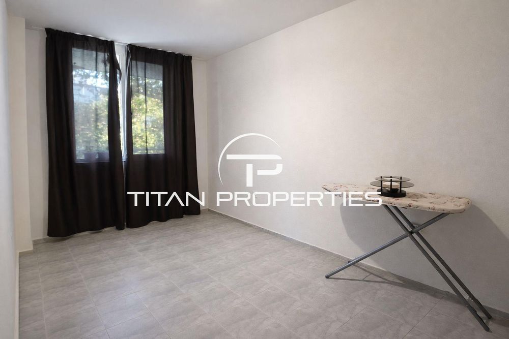 Продава се Тристаен апартамент в Пловдив, Център - 72 кв.м за 2528 €/кв.м - Снимка #6