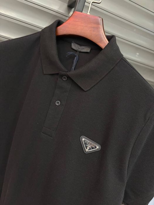 Tricou Prada negru guler premium