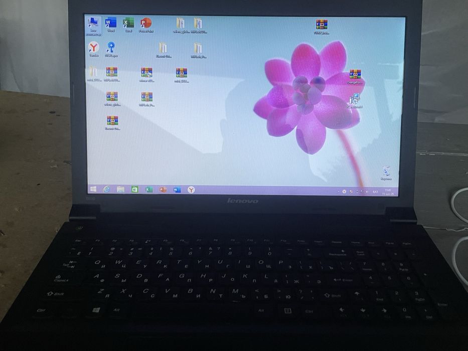 Продаётся ноутбук Lenovo B590