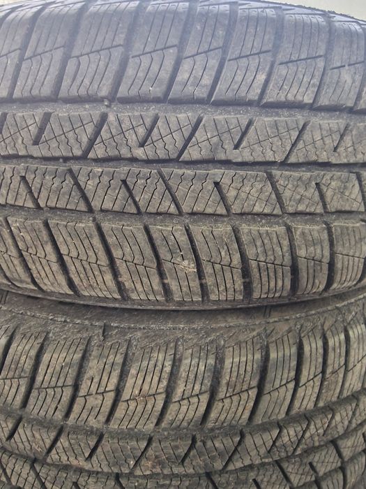 205 55 17 Зимни Barum