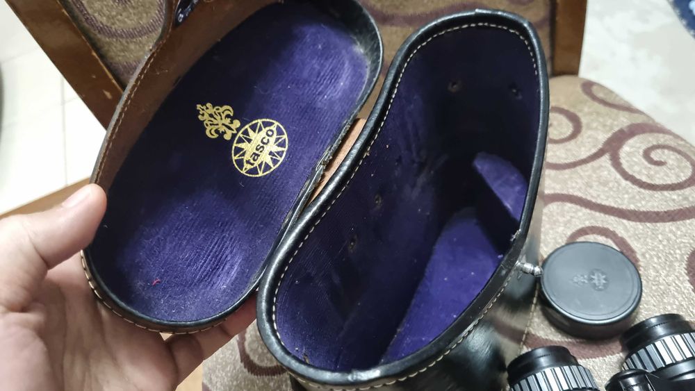 бинокль японский Tasco