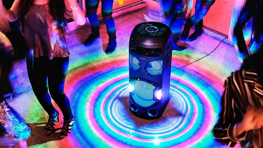 Мощная колонка Sony (550 Вт)