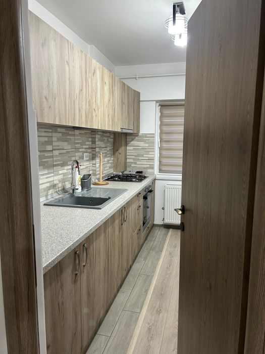 Inchiriez Apartament Modern cu 2 Camere, Ultra Central, Complet Utilat